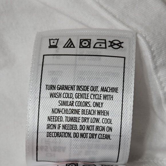 Disney Parks Pajama Top Womens Small White Pink Castle Stretch Sleepwear Shirt - Picture 13 of 13